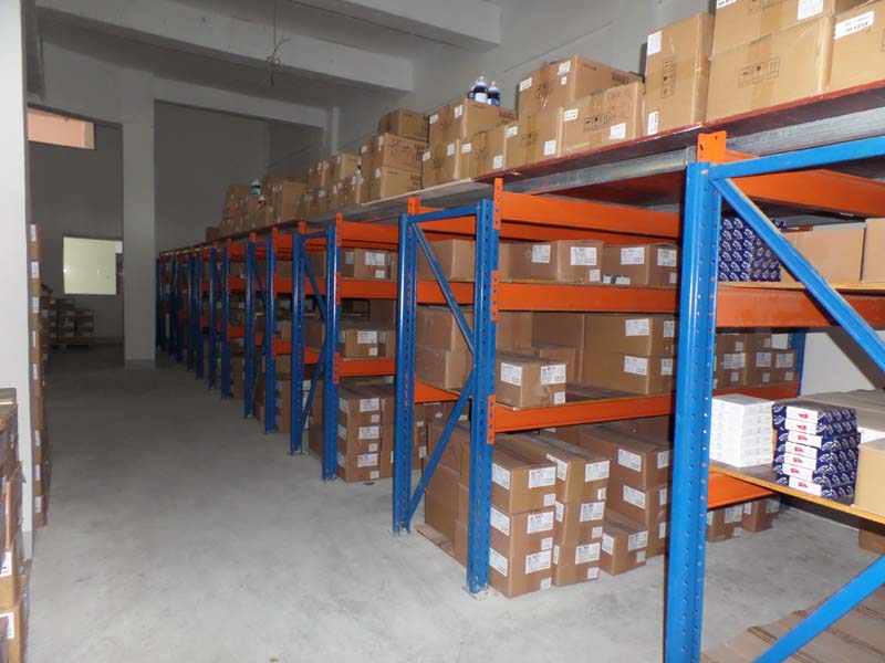 Warehouse rental